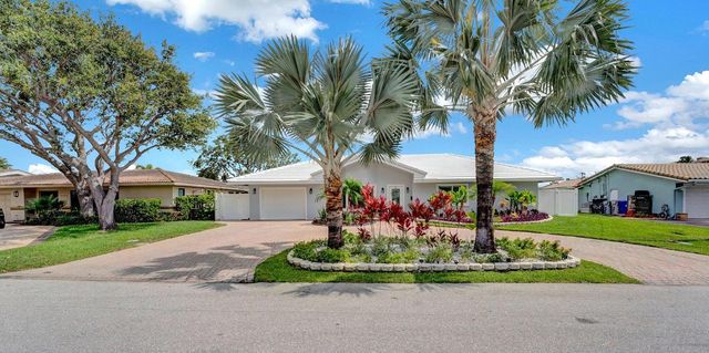 2739 NE 10th Street, Pompano Beach, FL 33062