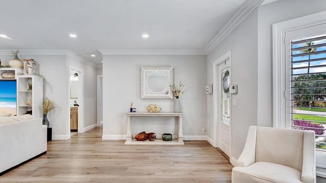 2739 NE 10th Street, Pompano Beach, FL 33062