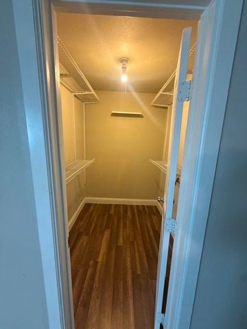 607 Glen Rock Place, Arlington, TX 76014