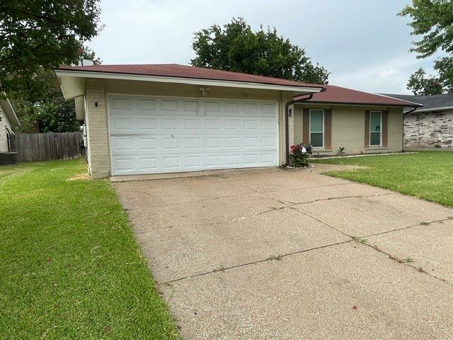 607 Glen Rock Place, Arlington, TX 76014