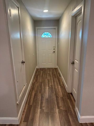 607 Glen Rock Place, Arlington, TX 76014