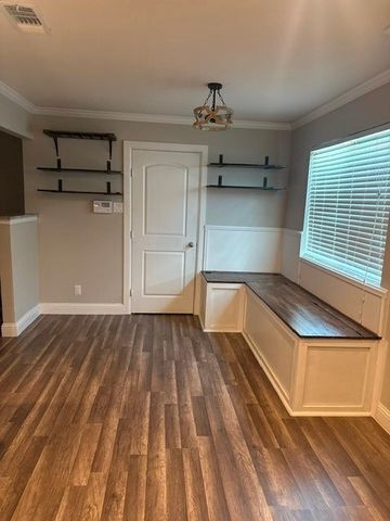 607 Glen Rock Place, Arlington, TX 76014