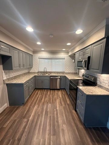 607 Glen Rock Place, Arlington, TX 76014