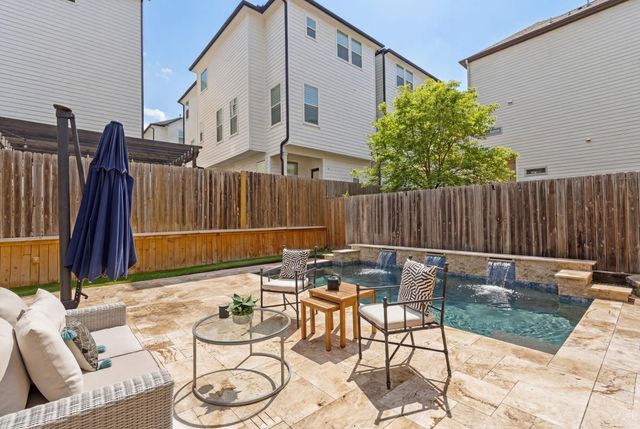 1621 W 23rd Street B, Houston, TX 77008