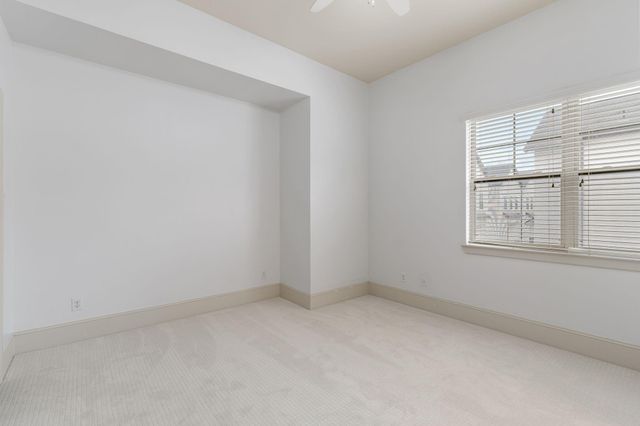 1621 W 23rd Street B, Houston, TX 77008