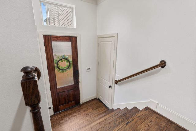 1621 W 23rd Street B, Houston, TX 77008