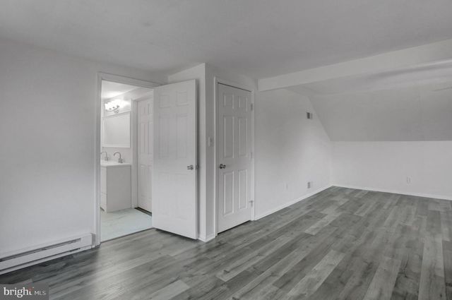 16 E BEALE AVE, Enola, PA 17025