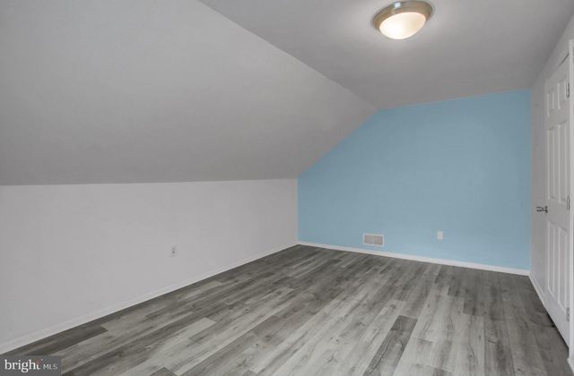 16 E BEALE AVE, Enola, PA 17025