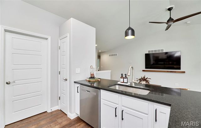 1112 Baseball Drive, Foristell, MO 63348
