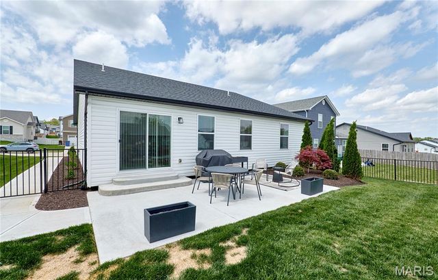 1112 Baseball Drive, Foristell, MO 63348