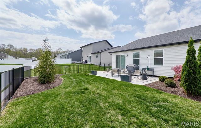 1112 Baseball Drive, Foristell, MO 63348