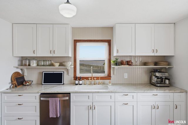 2745 O Street Road, Seward, NE 68434