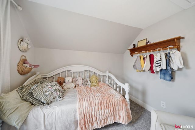 2745 O Street Road, Seward, NE 68434