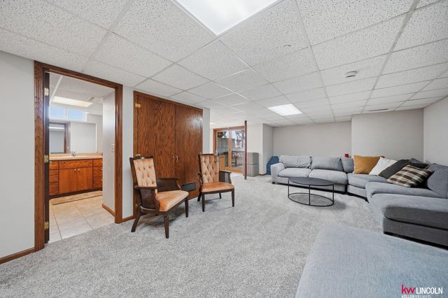 2745 O Street Road, Seward, NE 68434