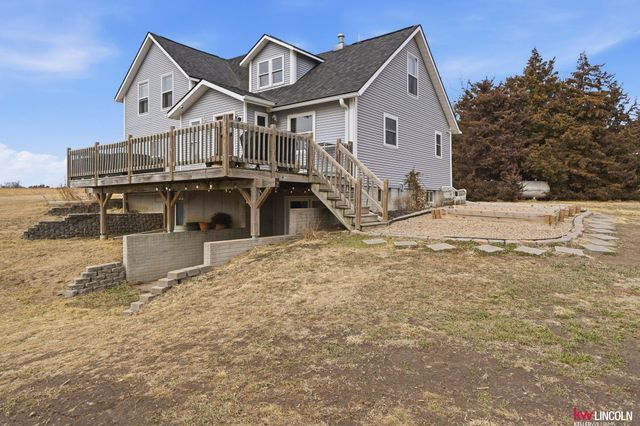 2745 O Street Road, Seward, NE 68434