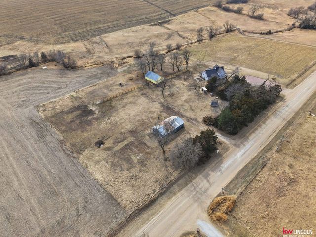 2745 O Street Road, Seward, NE 68434