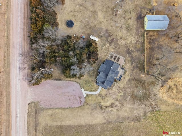 2745 O Street Road, Seward, NE 68434