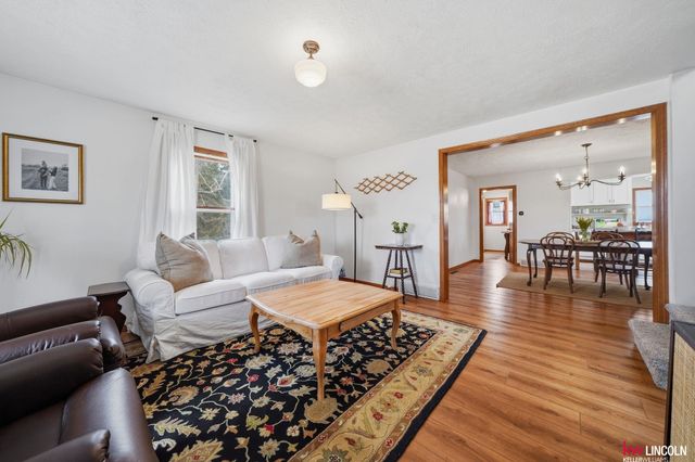 2745 O Street Road, Seward, NE 68434