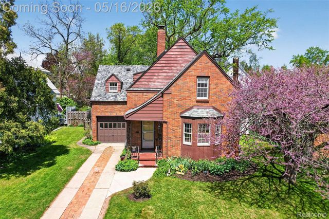 1817 Montclair Avenue, Flint, MI 48503