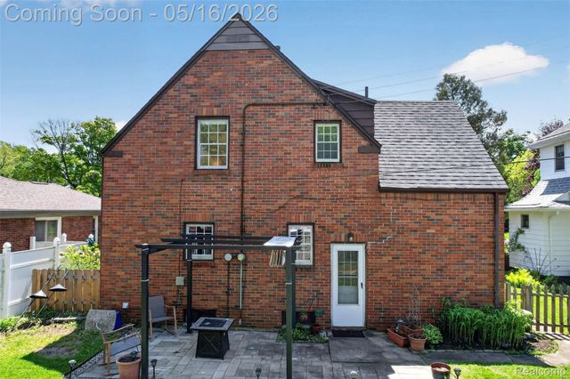 1817 Montclair Avenue, Flint, MI 48503