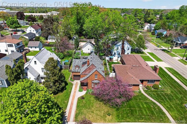 1817 Montclair Avenue, Flint, MI 48503