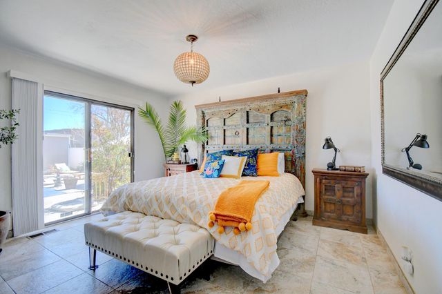 724 Georgia Street SE, Albuquerque, NM 87108