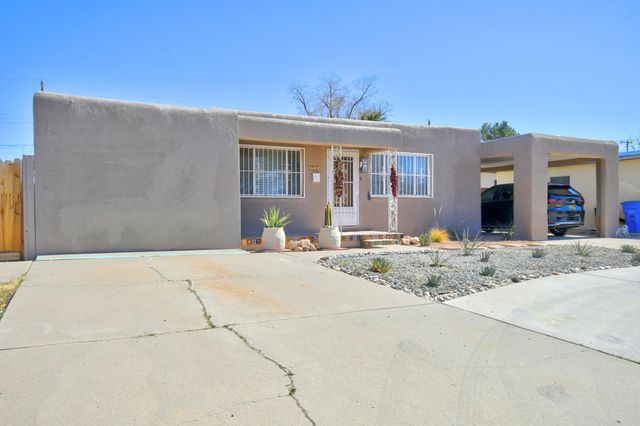 724 Georgia Street SE, Albuquerque, NM 87108