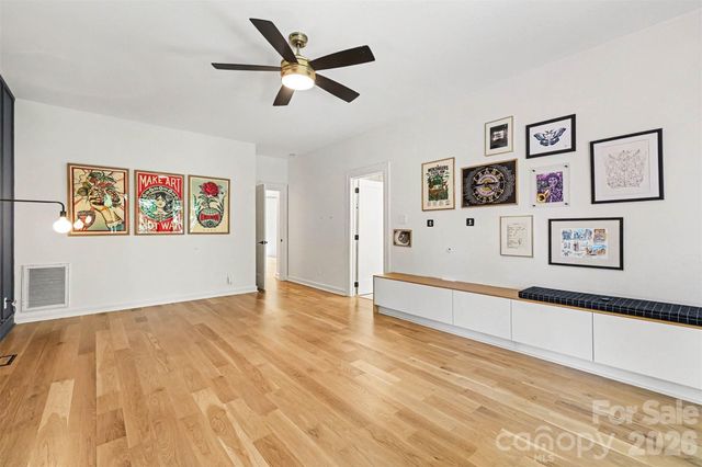 5123 Randolph Road, Charlotte, NC 28211