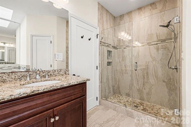 5123 Randolph Road, Charlotte, NC 28211