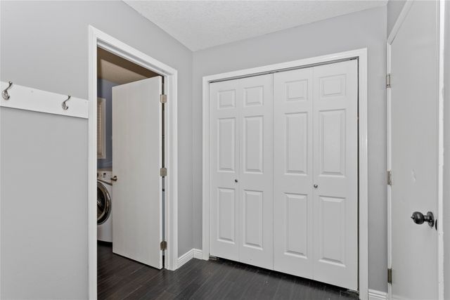 725 SE Ashton Court, Waukee, IA 50263