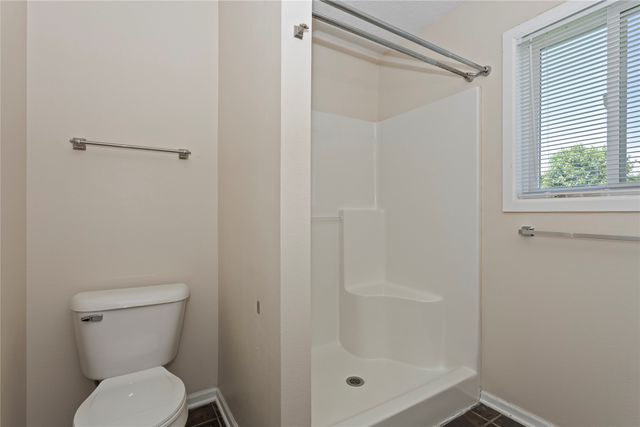 725 SE Ashton Court, Waukee, IA 50263