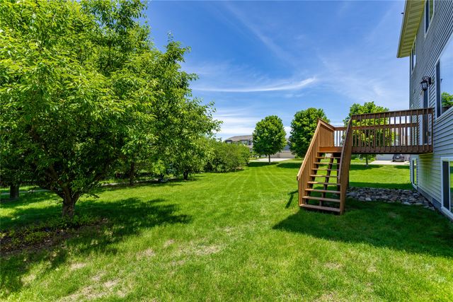 725 SE Ashton Court, Waukee, IA 50263