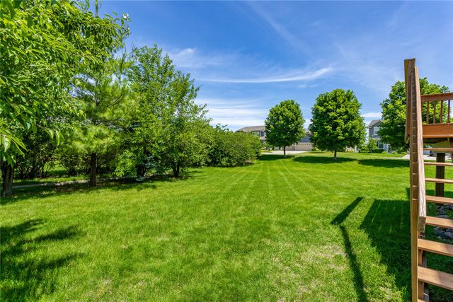 725 SE Ashton Court, Waukee, IA 50263