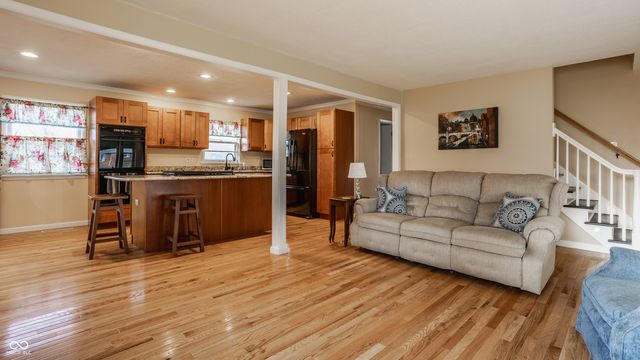 1317 Alimingo Drive, Indianapolis, IN 46260