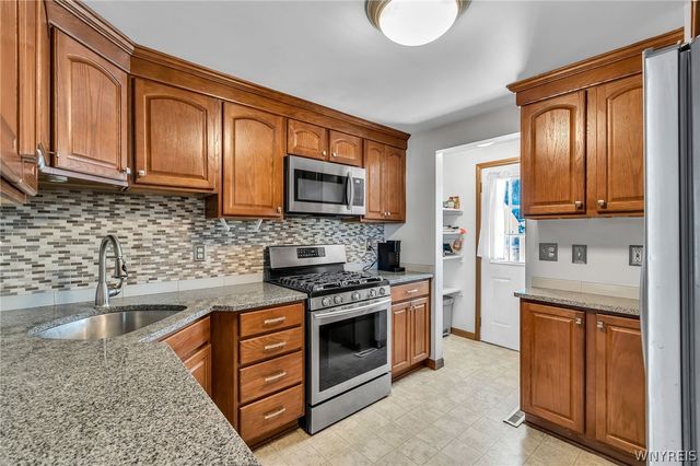 201 Midland Avenue, Tonawanda, NY 14223