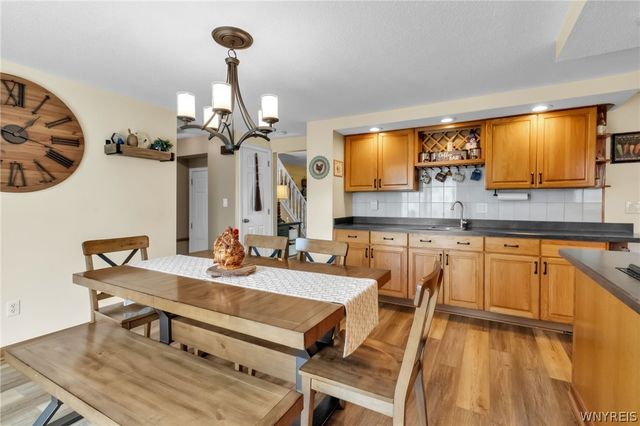 496 Meadow Drive, West Seneca, NY 14224