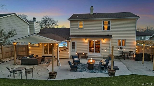496 Meadow Drive, West Seneca, NY 14224