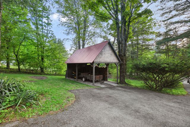 120 State Route 208, New Paltz, NY 12561