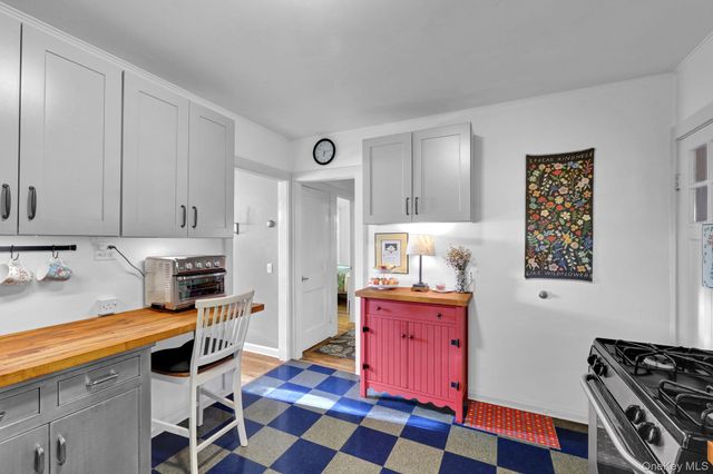 120 State Route 208, New Paltz, NY 12561