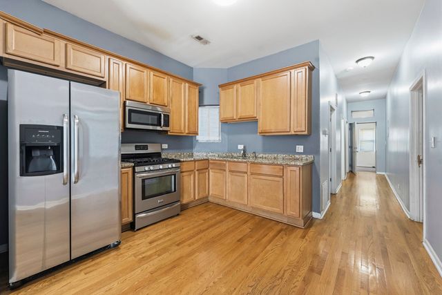 327 S Richmond Street, Chicago, IL 60612