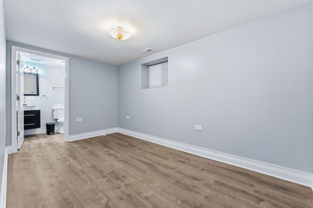 327 S Richmond Street, Chicago, IL 60612