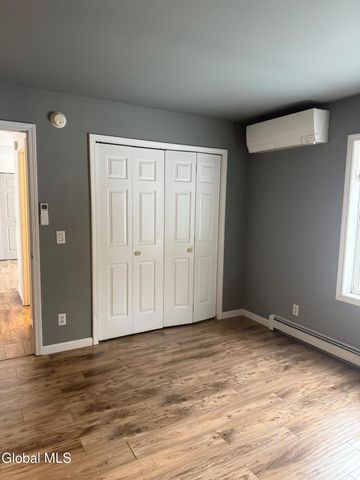 12 Clover Avenue, East Greenbush, NY 12061