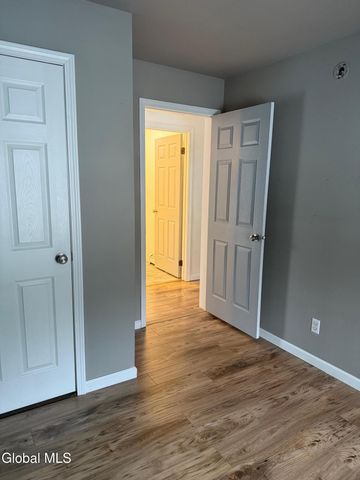 12 Clover Avenue, East Greenbush, NY 12061