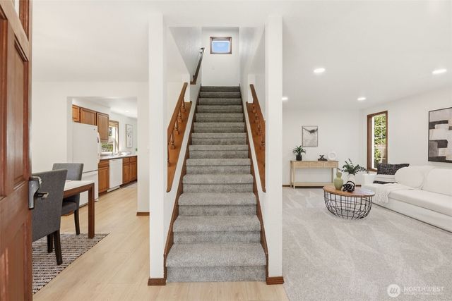15104 46th Place W, Lynnwood, WA 98087