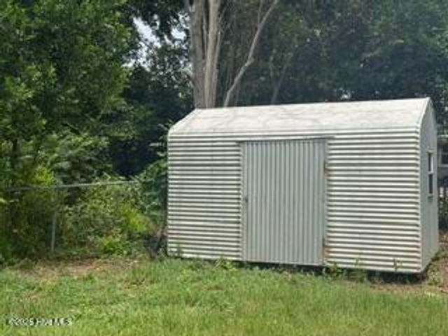 607 Edisto Drive -, North Augusta, SC 29841