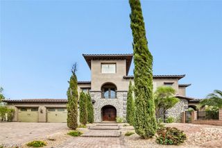 8490 Via De Bellasidra Court, Las Vegas, NV 89123