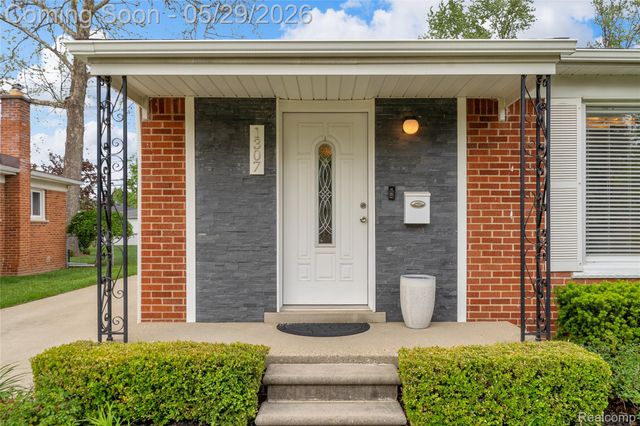1307 Englewood Avenue, Royal Oak, MI 48073