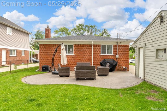 1307 Englewood Avenue, Royal Oak, MI 48073