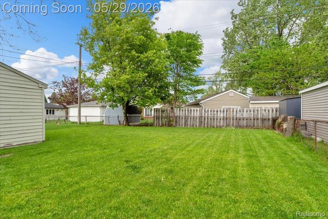 1307 Englewood Avenue, Royal Oak, MI 48073