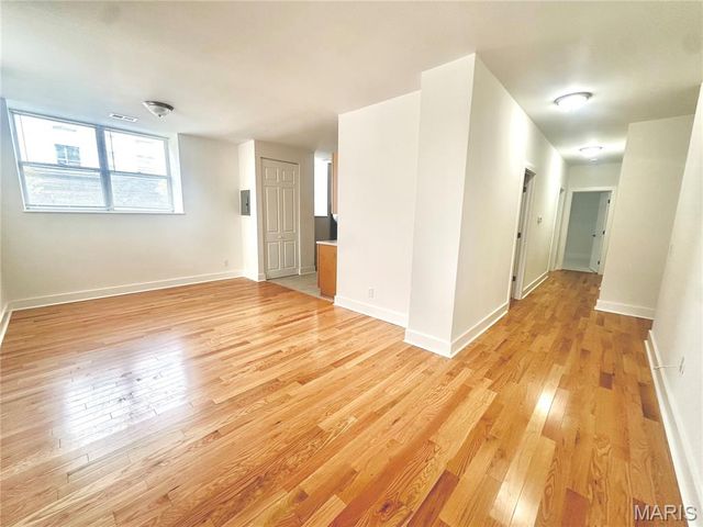 5630 Pershing Avenue 10, St Louis, MO 63112